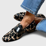 Madalena - Mocassim Estampado com Fivela
